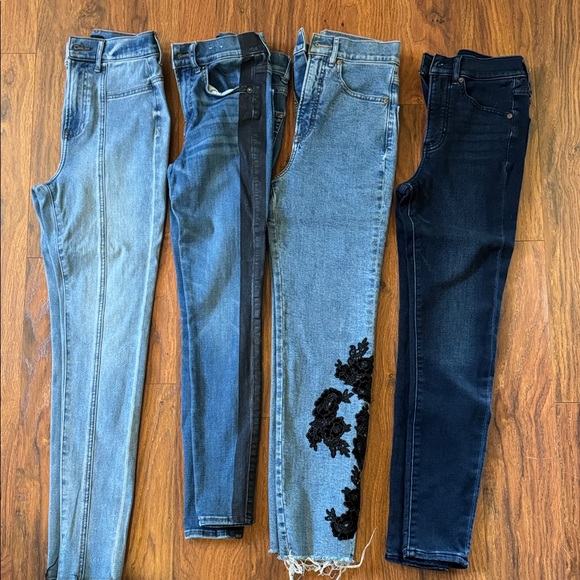 Express Denim - Express woman’s Jeans - 4 Pairs -Sz 00 Regular